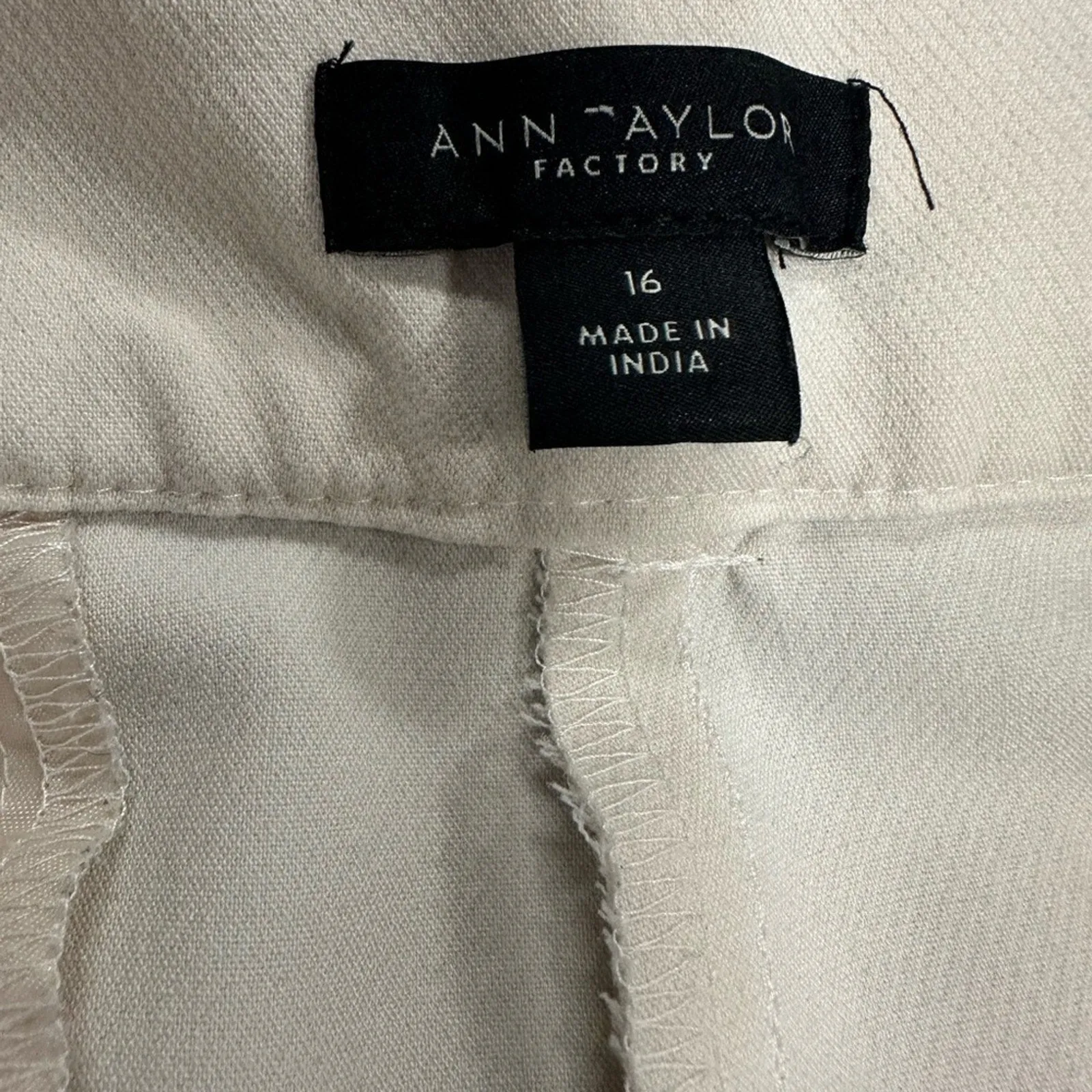 Ann Taylor Cropped Trousers
