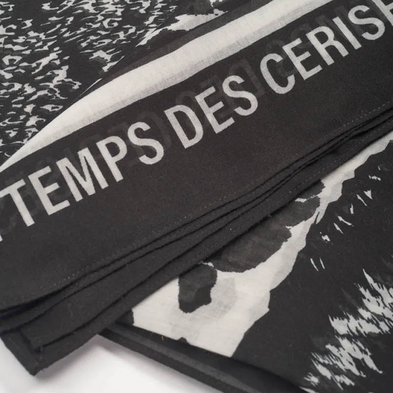 Peony Patterned Scarf - Black