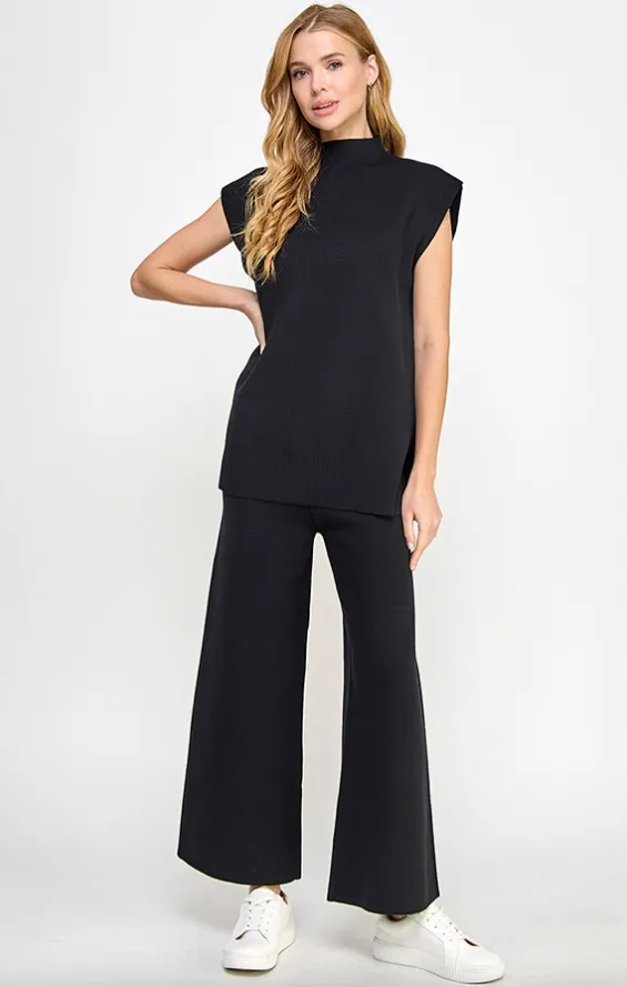 Reese Solid Sweater Top