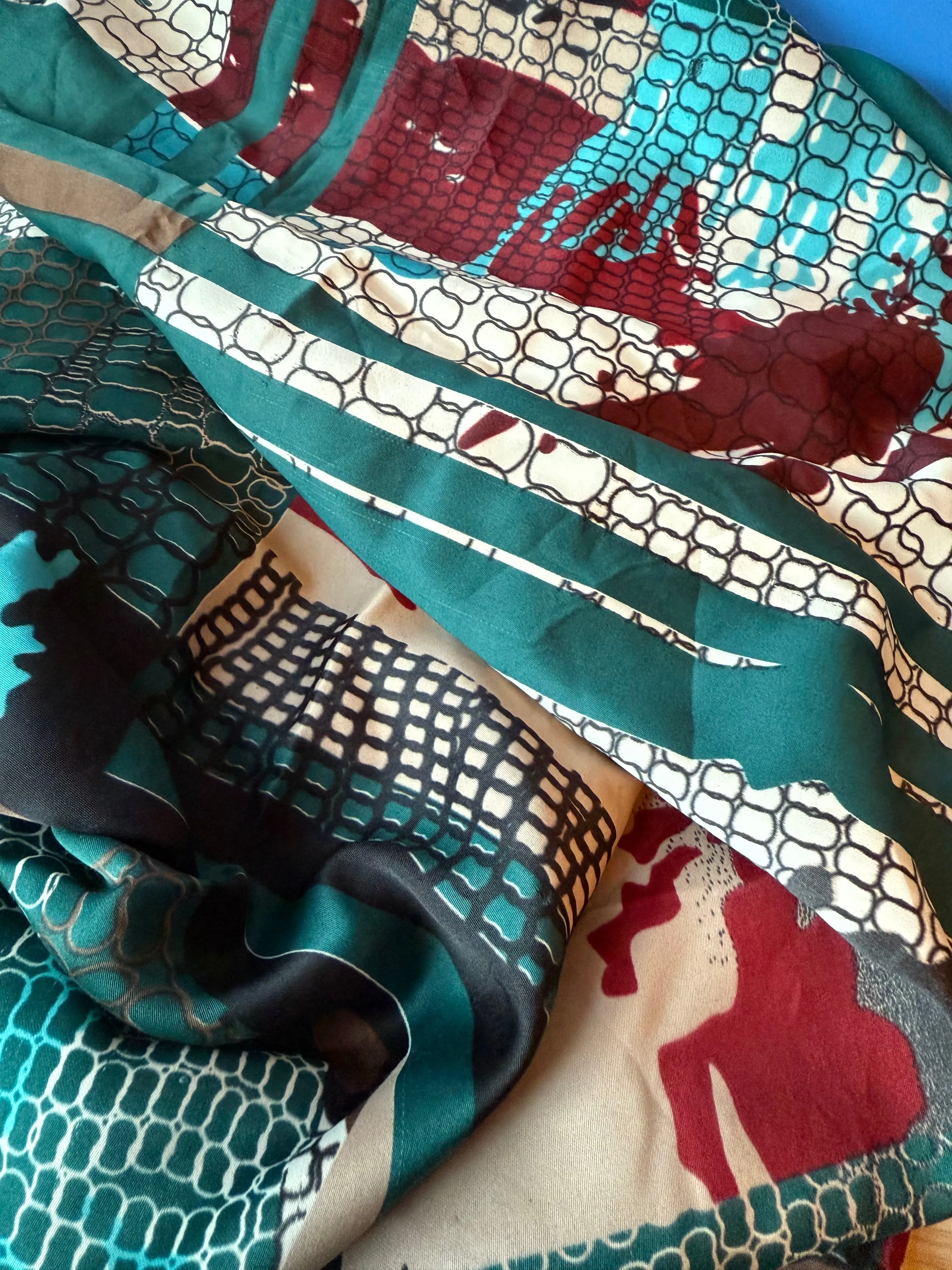 SALE ITEM: True Vintage Scarf Gift Set (Blue)