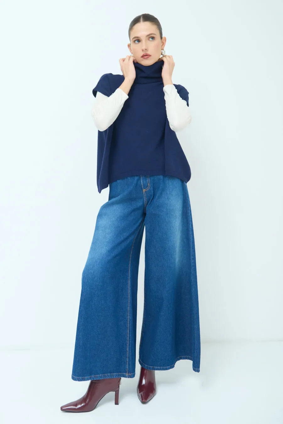 Sleeveless turtleneck knit vest wholesale